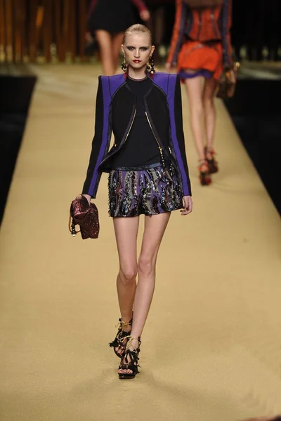 Look 6